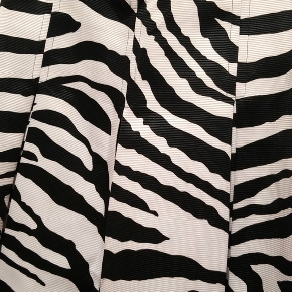 Express Design Studio Zebra Print Pleated Skirt - Picture 4 of 11
